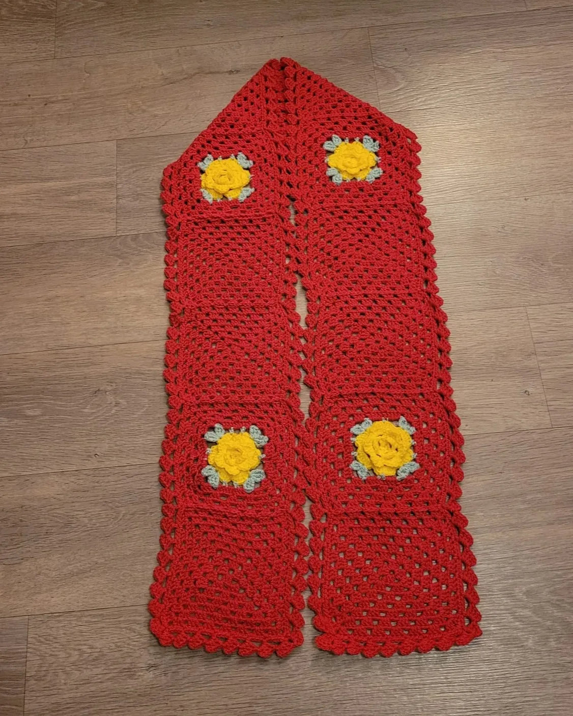 Haakpatroon granny square sjaal Roos