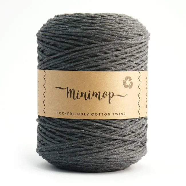 Duurzaam garen: Lankava Minimop 700 gram in kleur 78 Antraciet