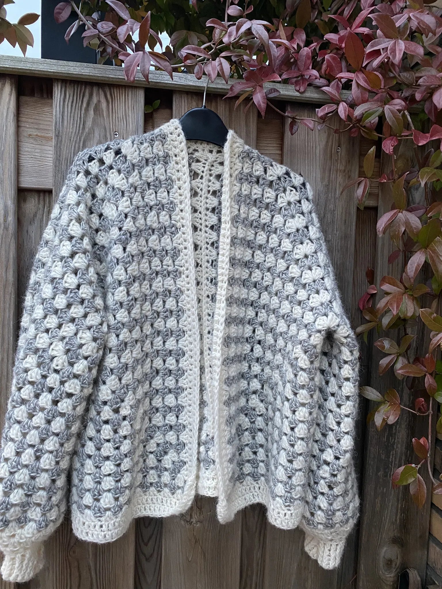 Gehaakt Haakpatroon Misty vest ontworpen door Crafting Dutchie