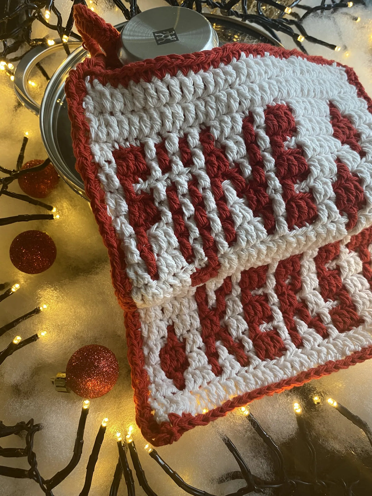 Haakpatroon pannenlap Fijne Kerst