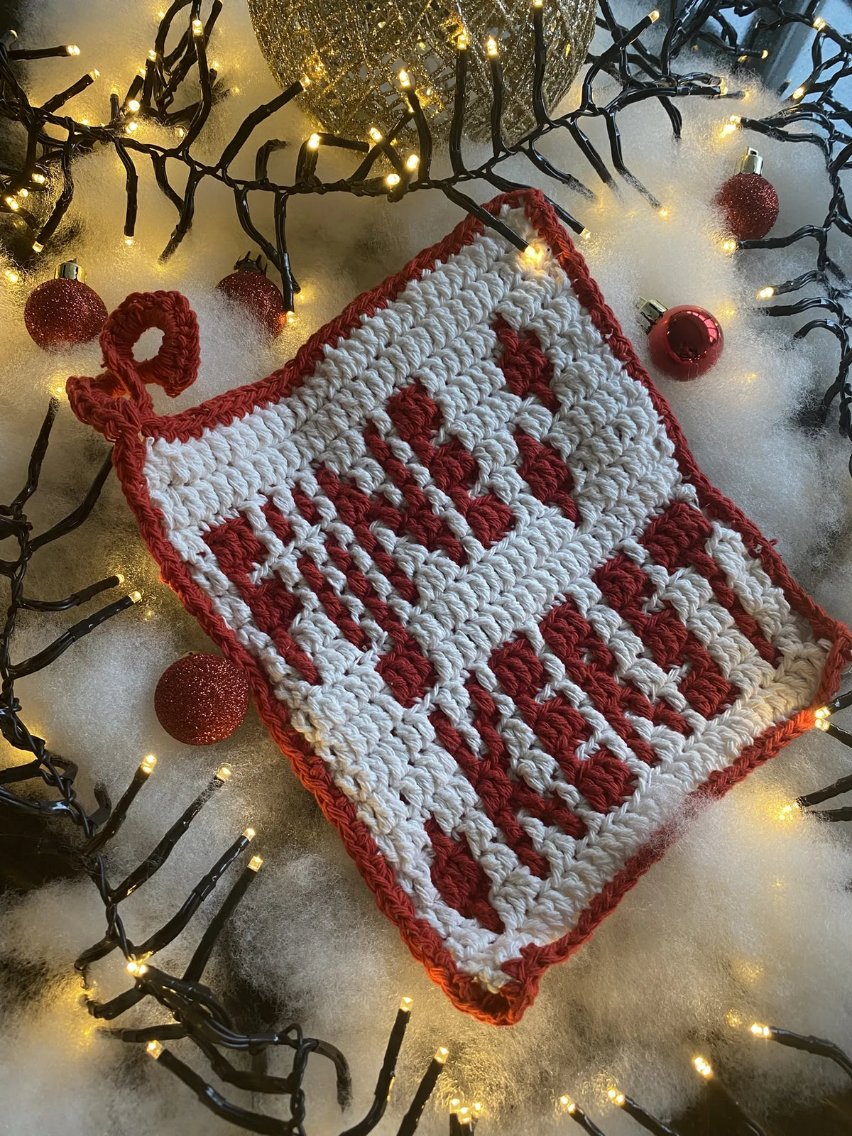 Haakpatroon pannenlap Fijne Kerst